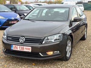 Volkswagen Passat B7 [2010 - 2014] Variant 1.6 TDI BlueMotion Technology Trendline 2014