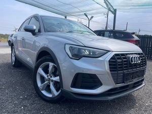 Audi Q3 F3 [2018 - Prezent] 2.0 40 TDI quattro S tronic Basic 2022