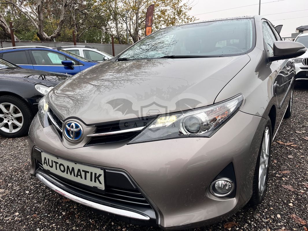 Toyota Auris II [2012 - 2018] 1.8 VVT-i Hybrid Automatik Executive 2015