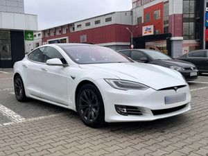 Tesla Model S Maximale Reichweite 2020