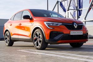 Renault Arkana / XM3 E-TECH Hybrid RS Line 2022