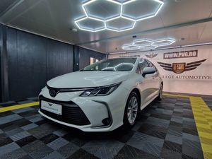 Toyota Corolla XII [2020 - Prezent] Sedan 1.8 HSD Dynamic 2021