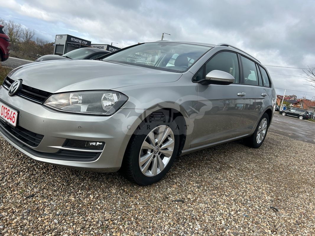 Volkswagen Golf VII [2012 - 2020] 1.6 TDI BlueMotion Technology DSG Comfortline 2015