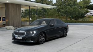BMW 5 Series 530e xDrive AT PHEV 2025