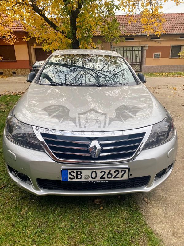 Renault Latitude (SM5) 2.0 dCi Initiale Aut. 2011