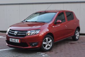 Dacia Sandero TCe 90 S&S Laureate 2015