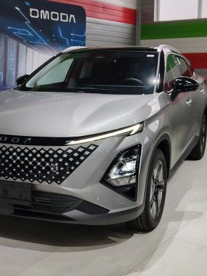 Autoturisme 2025