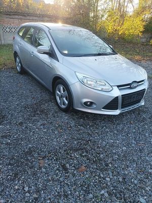 Ford Focus MK3 [2010 - 2018] Turnier 1.6 TDCi DPF Trend 2012