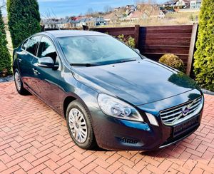 Volvo S60 II [2010 - 2018] D3 2010