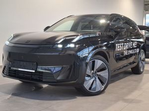 Lynk&co 8 2025