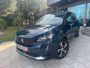 Peugeot 5008 II [2016 - Prezent] 1.2L 136 e-DCS6 MHEV Allure Pack 2022