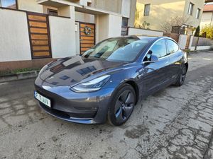 Tesla Model 3 Long Range 2020
