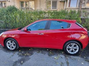 Alfa Romeo Giulietta 1.6 JTDM 16V 2011