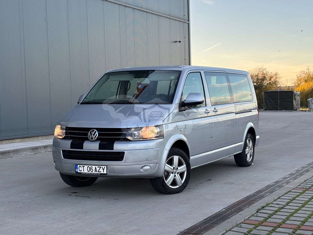 Volkswagen Caravelle 2012