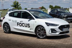 Ford Focus IV [2018 - Prezent] 1.0 EcoBoost MHEV ST-Line X 2024