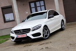 Mercedes-Benz C W205 [2014 - 2021] 220 (BlueTEC) d T 7G-TRONIC AMG Line 2016