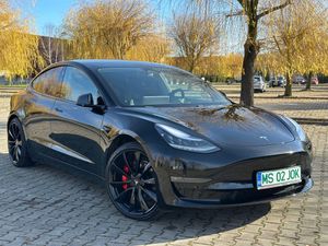 Tesla Model 3 2019