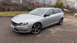 Volvo V60 I [2010 - 2018] D6 Plug-In-Hybrid AWD Geartronic Summum 2014