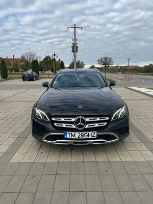 Mercedes-Benz E W213 [2016 - 2023] 220 d 4Matic T All-Terrain 9G-TRONIC Exclusive 2018