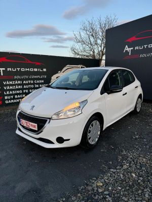 Peugeot 208 I [2012 - 2019] PureTech 68 Urban Move 2014