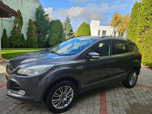Ford Kuga II [2012 - 2019] 2.0 TDCi 4x4 Aut. Champions Edition 2014