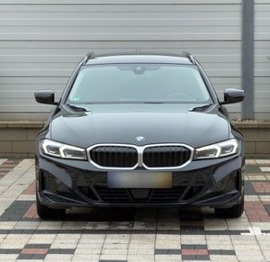 BMW 3 Series 320d Touring Aut. Sport Line 2023