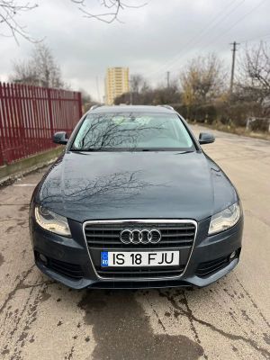 Audi A4 B8 [2007 - 2015] Avant 2.0 TDI DPF Attraction 2009