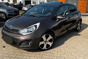 Kia Rio III [2011 - 2017] 1.4 Fifa World Cup Edition 2013