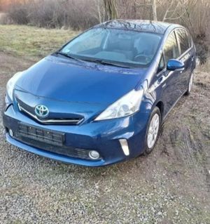 Toyota Prius (Hybrid) Life 2012