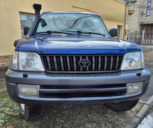 Toyota Land Cruiser 2000