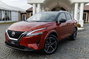 Nissan Qashqai III [2021 - Prezent] 1.3 DIG-T MHEV Tekna 2022