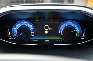 Peugeot 3008 II [2016 - Prezent] PHEV 300 EAT8 4X4 GT 2020
