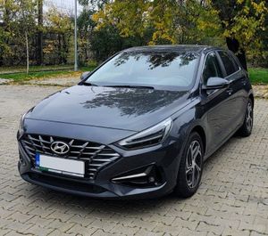 Hyundai i30 III [2016 - Prezent] 1.0 T-GDI 120CP 5DR M/T Highway 2022