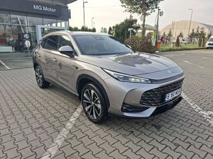MG HS HEV Luxury 2025