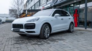 Porsche Cayenne E-Hybrid Tiptronic S 2021