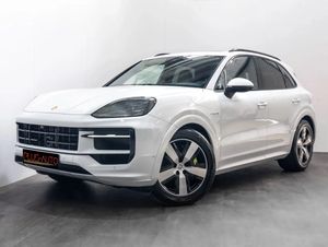 Porsche Cayenne E-Hybrid Tiptronic S 2023