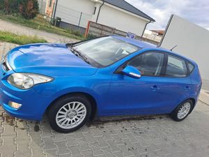 Hyundai i30 I [2007 - 2012] 1.6 CRDI blue Comfort 2009