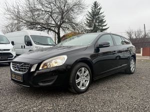 Volvo V60 I [2010 - 2018] DRIVe Geartronic Powershift 2013