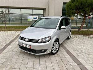 Volkswagen Touran 2.0 TDI DPF Comfortline 2012