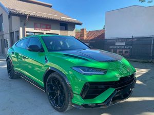 Lamborghini Urus 2024