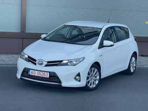 Toyota Auris II [2012 - 2018] 1.8 VVT-i Hybrid Automatik Executive 2015