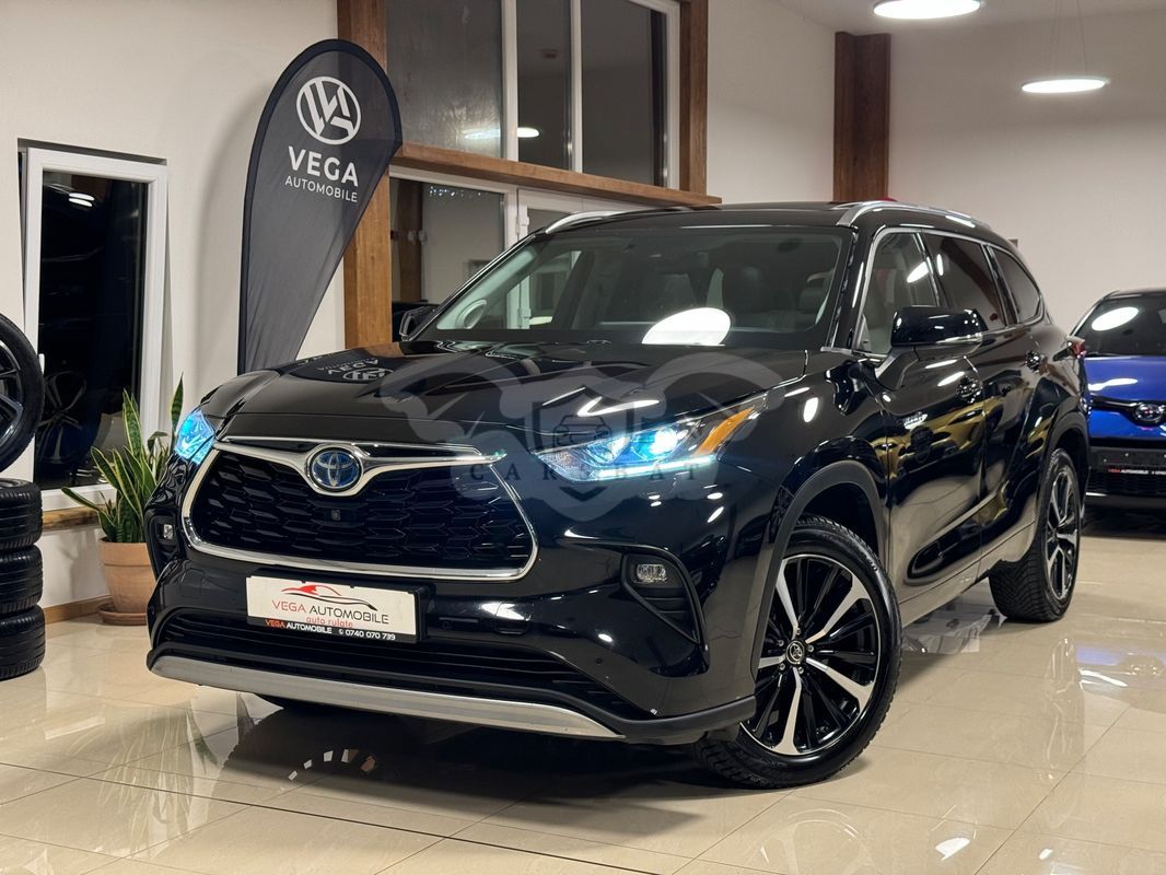 Toyota Highlander III [2020 - Prezent] 2.5 L Hybrid Dynamic Force 248CP Luxury Pearly 2021