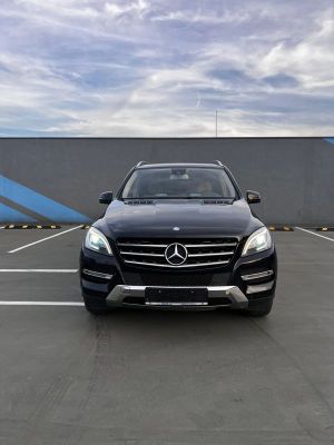 Mercedes-Benz ML W166 [2011 - 2015] 350 BlueTEC 4MATIC 7G-TRONIC 2013