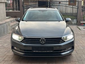 Volkswagen Passat B8 [2014 - Prezent] Variant 2.0 TDI (BlueMotion Technology) Highline 2017