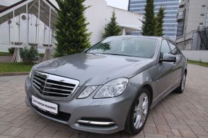 Mercedes-Benz E 250 CDI 4MATIC Aut. 2012