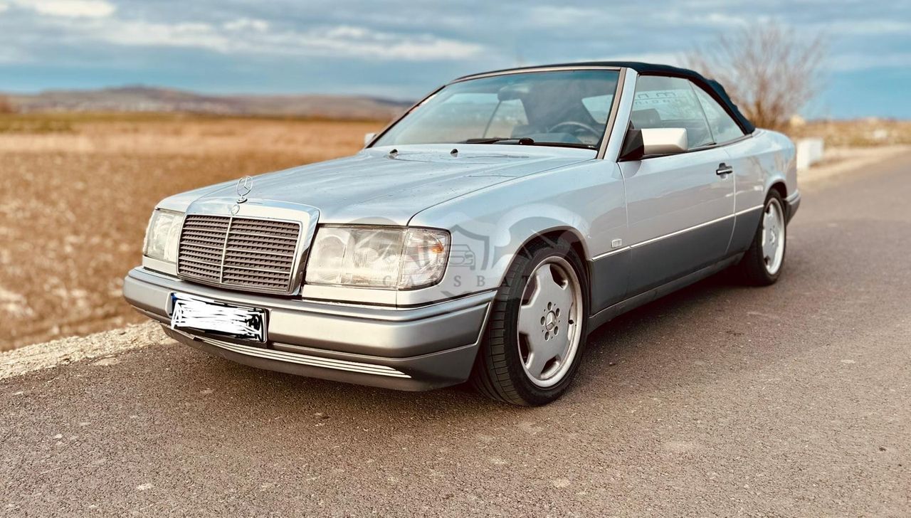 Mercedes-Benz S 1993