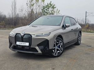 BMW iX xDrive40 2022