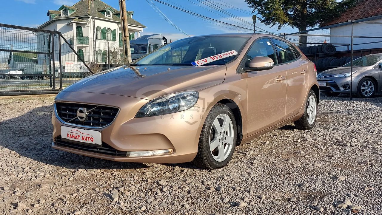 Volvo V40 II [2012 - Prezent] D2 2012