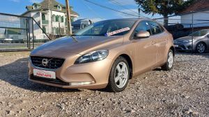 Volvo V40 II [2012 - Prezent] D2 2012