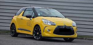 Citroën DS3 e-HDi 110 FAP Ultra-Prestige 2011
